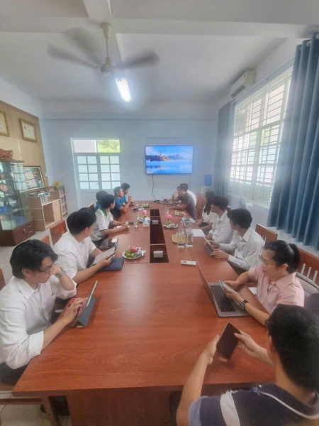 Sinh viên Trường Đại học Kasesart - Thái Lan đến thực tập tại Viện Nuôi trồng Thủy sản - Trường Đại học Nha Trang